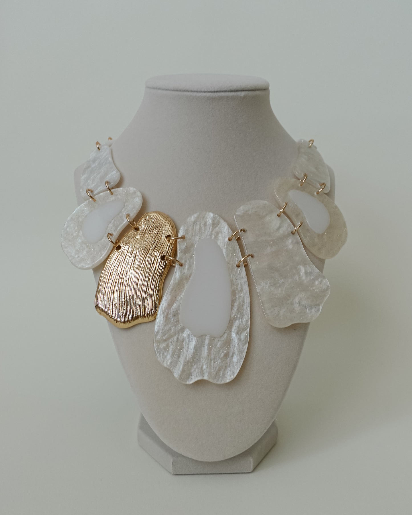 Elle Necklace