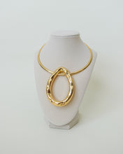 Load image into Gallery viewer, Halo Statement Necklace
