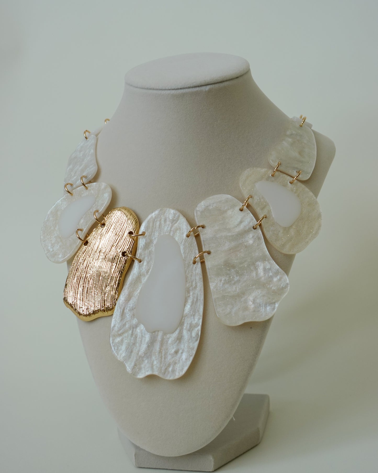 Elle Necklace