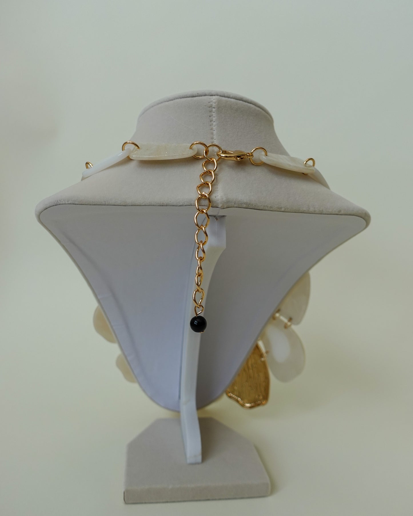 Elle Necklace