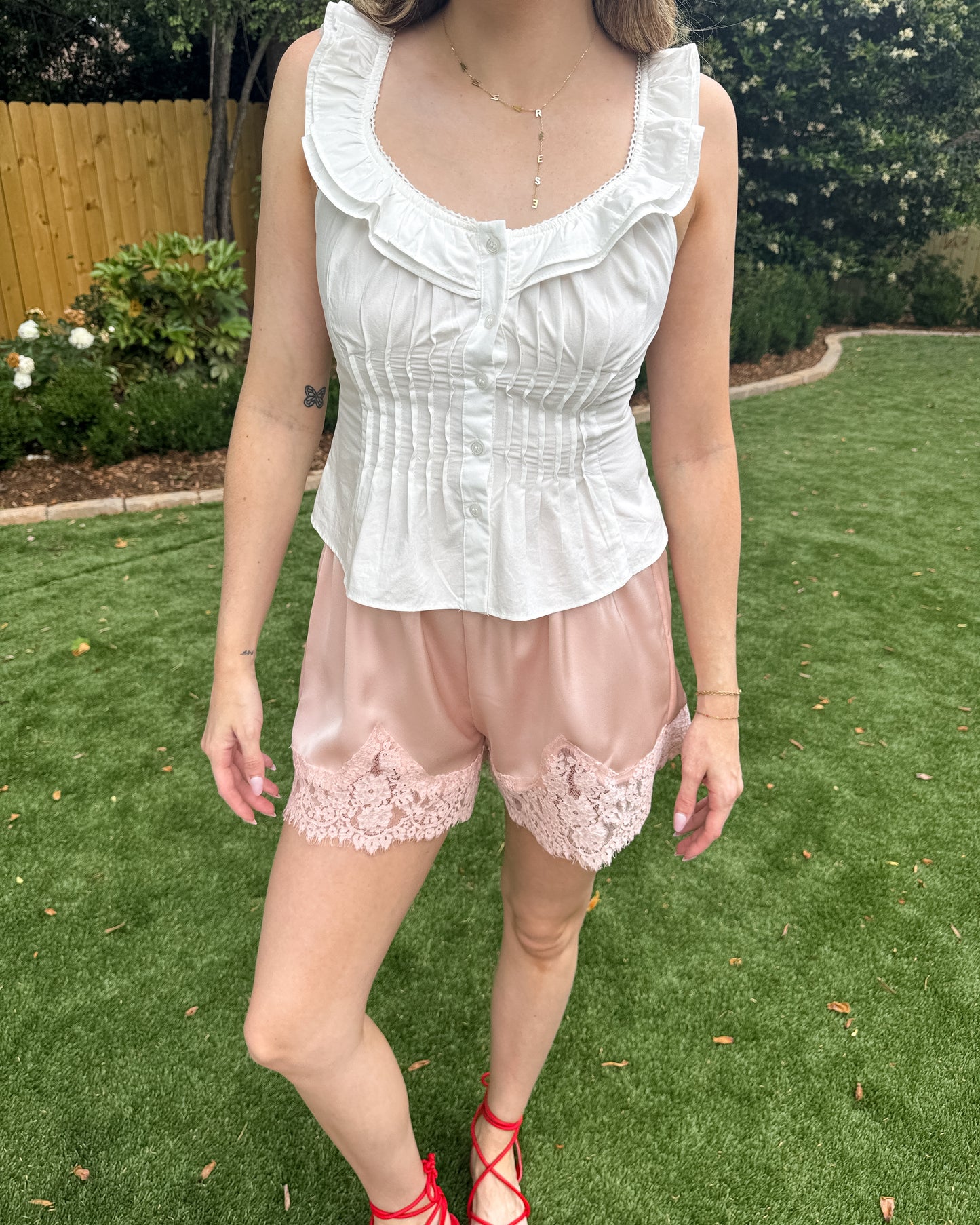 Margot Lace Trim Shorts - Pink