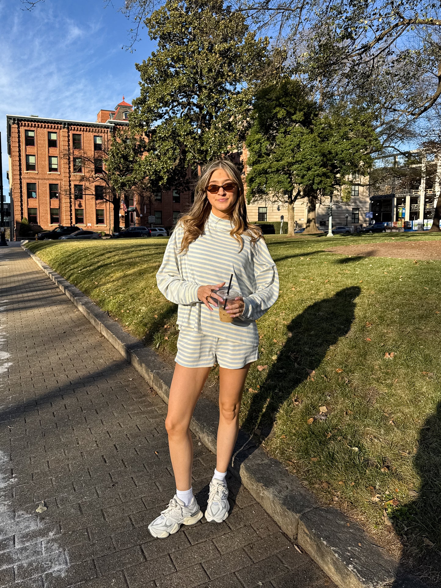 Line & Lounge Matching Set