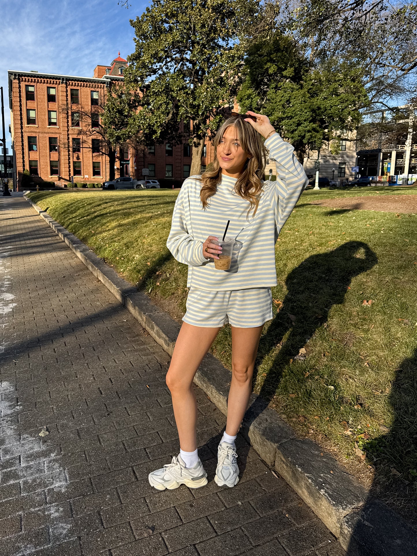 Line & Lounge Matching Set