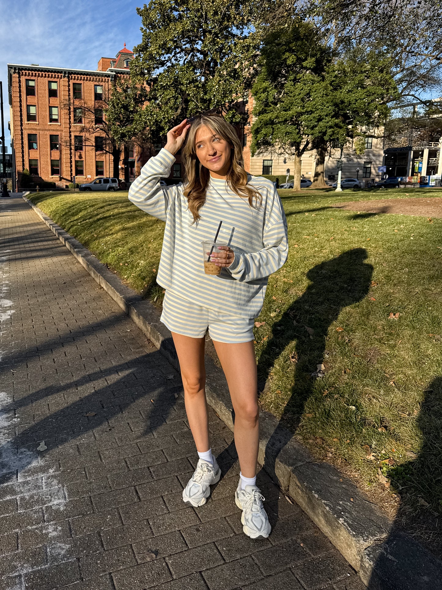 Line & Lounge Matching Set